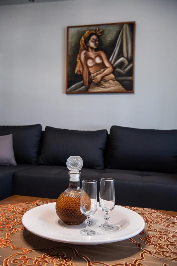 Andry'S Apartment Lefkada City Bagian luar foto